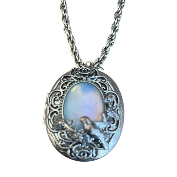 Hilde & Jo Opalite Bird Chunky Locket Silver Tone 18" - Picture 1 of 4